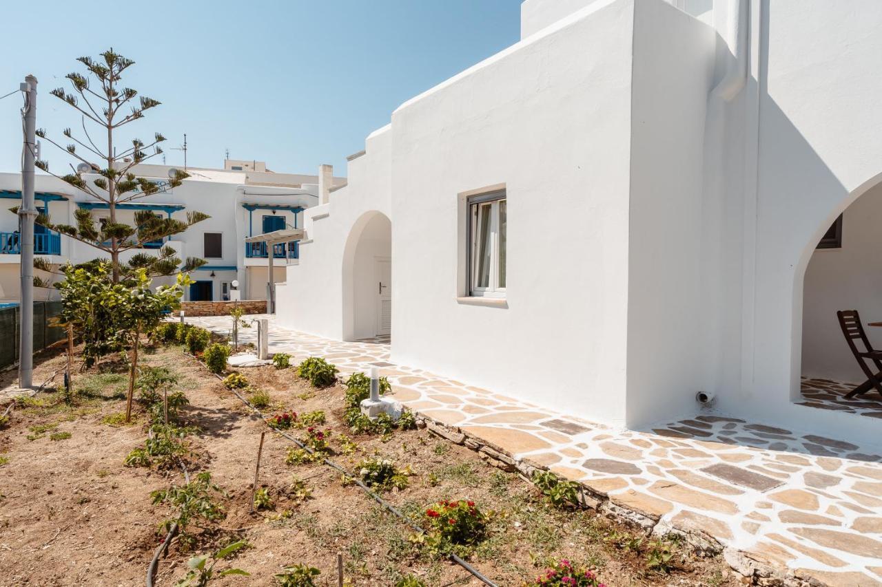 Celestial Seaview Apartments- Apollon Naxos City Esterno foto