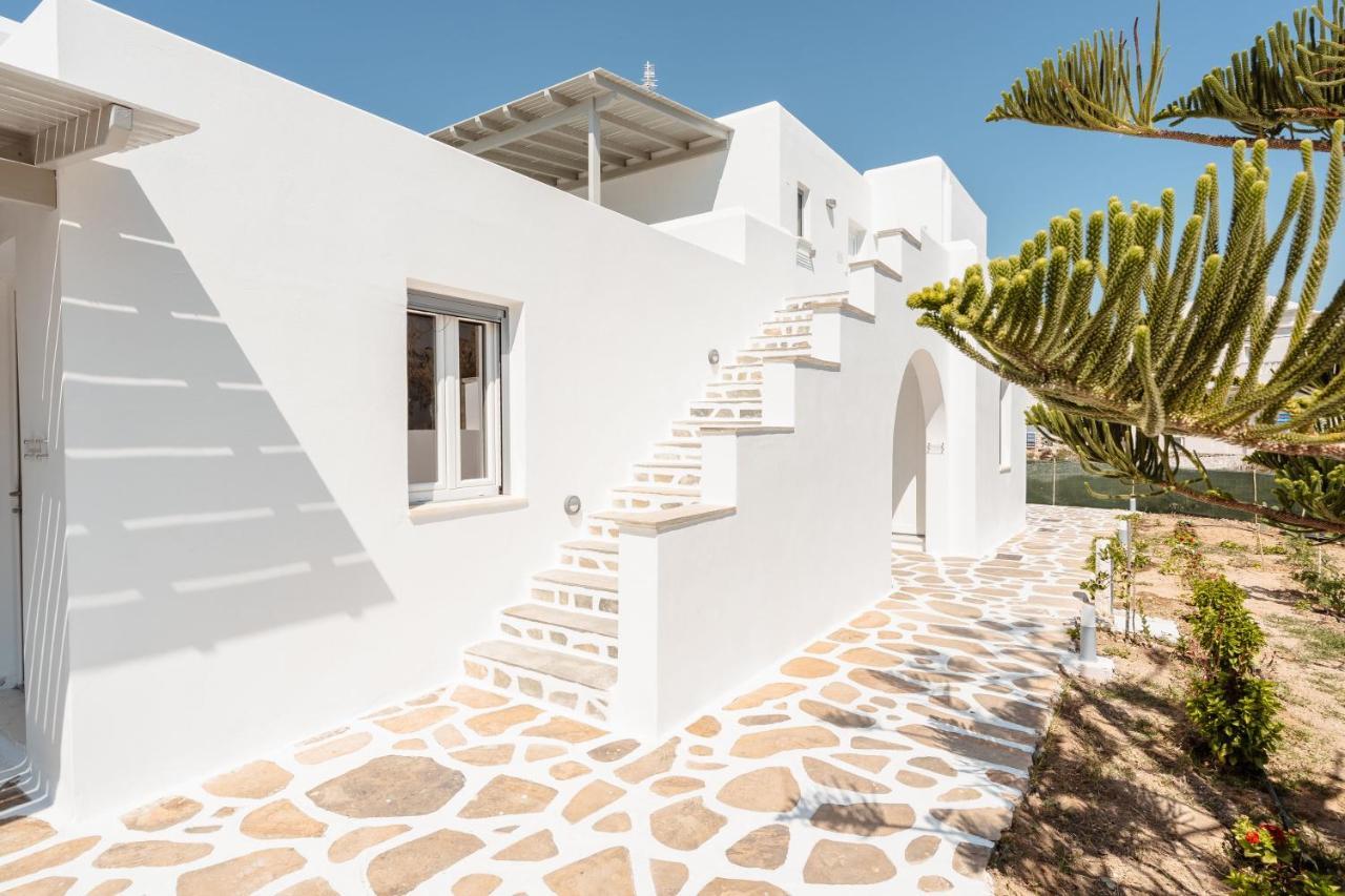 Celestial Seaview Apartments- Apollon Naxos City Esterno foto