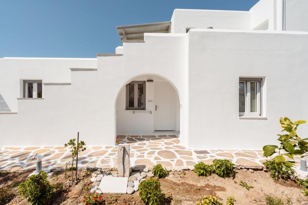 Celestial Seaview Apartments- Apollon Naxos City Esterno foto